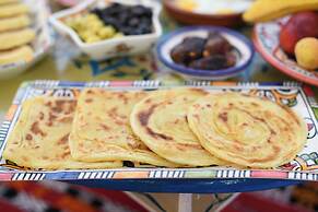 Dar Al Jeld Guesthouse