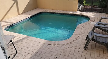 3 BR 2 Miles to Disney Pool Free Wifi and More