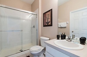 3 BR 2 Miles to Disney Pool Free Wifi and More