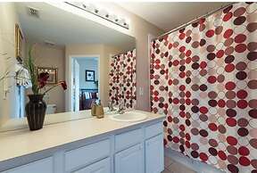 3 BR 2 Miles to Disney Pool Free Wifi and More