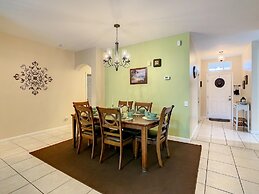 Beautiful Windsor Palms 4 Bed South Facing Pool