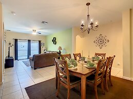 Beautiful Windsor Palms 4 Bed South Facing Pool