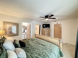 Lovely 3 bed Condo Near Disney Quiet Community