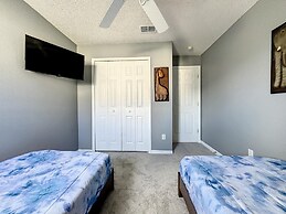 Emerald Island 4 bed Mins to Disney