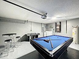 Emerald Island 4 bed Mins to Disney