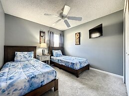 Emerald Island 4 bed Mins to Disney