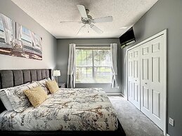 Emerald Island 4 bed Mins to Disney