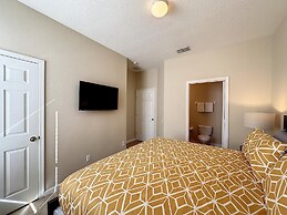 Luxury 6BD 3 5BA Pool Home in Windsor Palms Resort