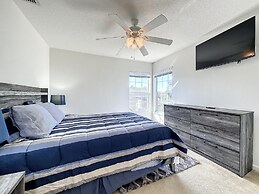 Luxury 6BD 3 5BA Pool Home in Windsor Palms Resort