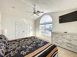 Luxury 6BD 3 5BA Pool Home in Windsor Palms Resort