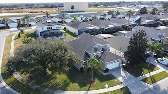 Luxury 6BD 3 5BA Pool Home in Windsor Palms Resort