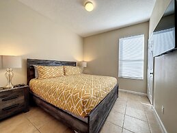 Luxury 6BD 3 5BA Pool Home in Windsor Palms Resort