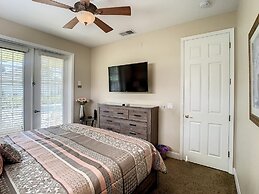 Fantastic 7 Bed 6 Bath in Prestigious Gated Comm