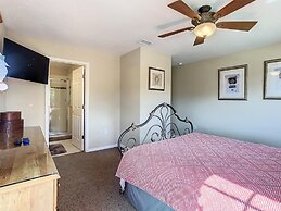 Fantastic 7 Bed 6 Bath in Prestigious Gated Comm