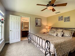 Fantastic 7 Bed 6 Bath in Prestigious Gated Comm