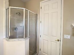 Fantastic 7 Bed 6 Bath in Prestigious Gated Comm