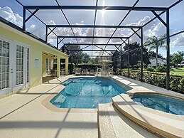 Fantastic 7 Bed 6 Bath in Prestigious Gated Comm