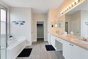 Amazing 6 Bed Disney Dream Getaway in Windsor Palm