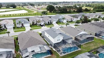 Amazing 6 Bed Disney Dream Getaway in Windsor Palm