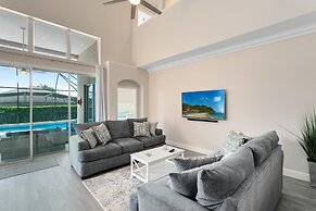 Amazing 6 Bed Disney Dream Getaway in Windsor Palm