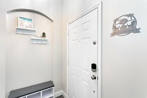 Amazing 6 Bed Disney Dream Getaway in Windsor Palm