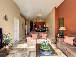 Emerald Island Resort 4 bed 3 Bath With Pool spa