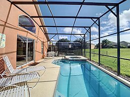 Emerald Island Resort 4 bed 3 Bath With Pool spa