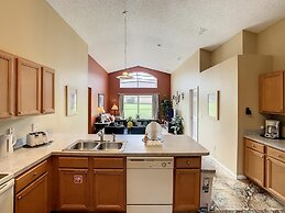 Emerald Island Resort 4 bed 3 Bath With Pool spa