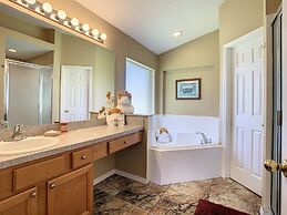 Emerald Island Resort 4 bed 3 Bath With Pool spa