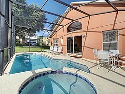 Emerald Island Resort 4 bed 3 Bath With Pool spa