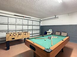 Emerald Island Resort 4 bed 3 Bath With Pool spa