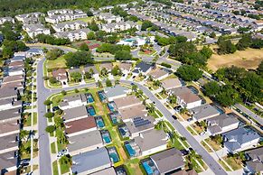 Fantastic Resort 5BR House - South Facing Pool Spa