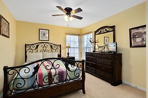 Fantastic Resort 5BR House - South Facing Pool Spa