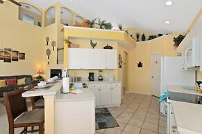 Fantastic Resort 5BR House - South Facing Pool Spa