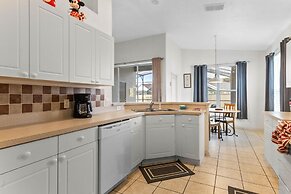 3Br 2Ba Private Pool Villa Just Steps Away From