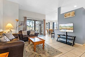 3Br 2Ba Private Pool Villa Just Steps Away From