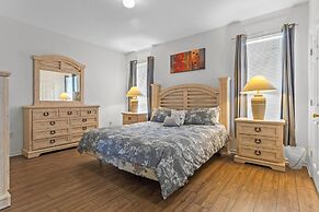 3Br 2Ba Private Pool Villa Just Steps Away From