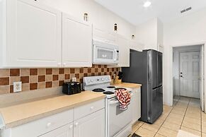 3Br 2Ba Private Pool Villa Just Steps Away From