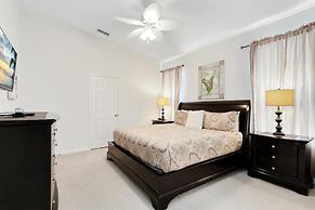 4 Bedroom 3 Bath South Facing Pool Spa Villa