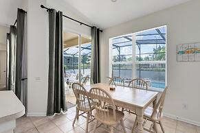 4 Bedroom 3 Bath South Facing Pool Spa Villa