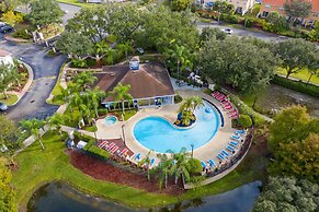 Lucaya Village Resort - 4 Bed 3 Bath Townhouse