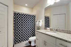 Lucaya Village Resort - 4 Bed 3 Bath Townhouse