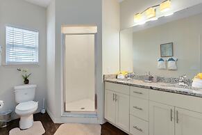 Lucaya Village Resort - 4 Bed 3 Bath Townhouse