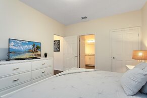 Lucaya Village Resort - 4 Bed 3 Bath Townhouse