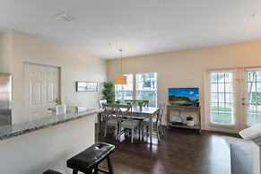 Lucaya Village Resort - 4 Bed 3 Bath Townhouse