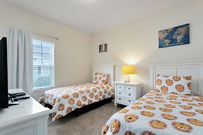 Lucaya Village Resort - 4 Bed 3 Bath Townhouse