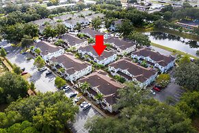 Lucaya Village Resort - 4 Bed 3 Bath Townhouse