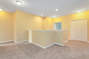 Veranda Home 8br 6 En-suites Lake View Pool SPA