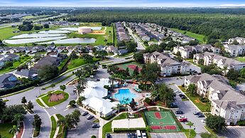 Amazing Resort 2 bed Condo Close to Disney