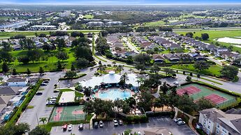 Amazing Resort 2 bed Condo Close to Disney